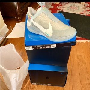 Nike Adapt BB Wolf Grey